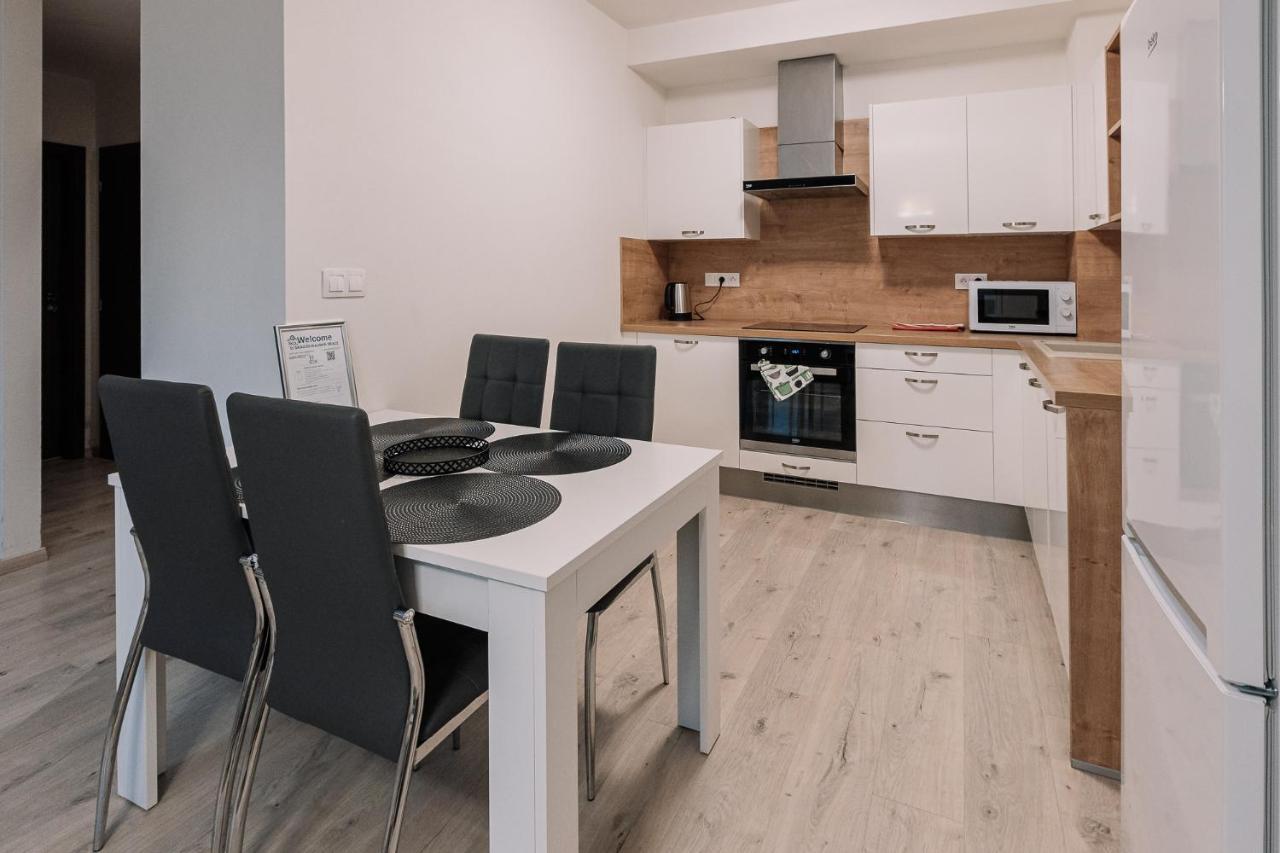 Skau Dunajska 58A Apt3 Lejlighed Bratislava Eksteriør billede
