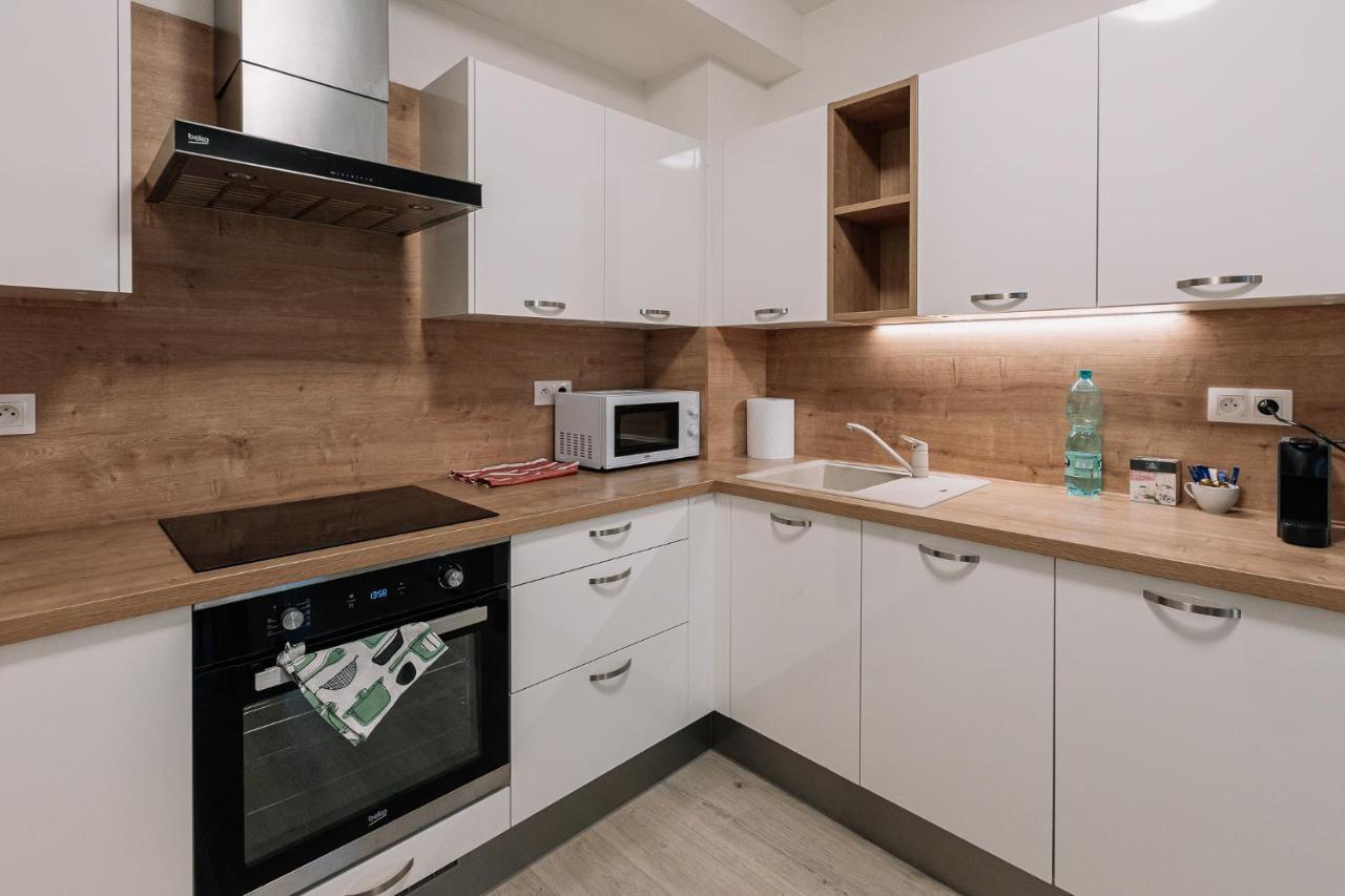 Skau Dunajska 58A Apt3 Lejlighed Bratislava Eksteriør billede